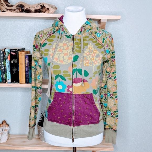 Scrapbook Tops - Scrapbook hoodie sweatshirt zip-up sz small GUC Scrapbook Tops - Scrapbook hoodie sweatshirt zip-up sz small GUC